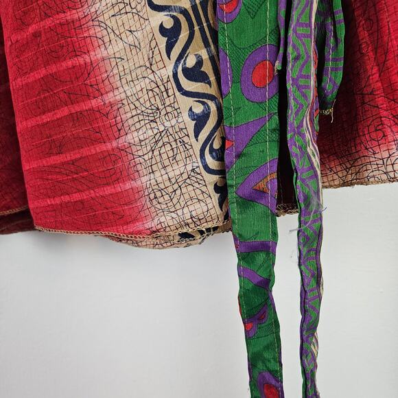 Darn Good Yarn Sari Wrap Skirt Mini Length (Fits Sizes 8-20) Red Tan Multi - Picture 3 of 8